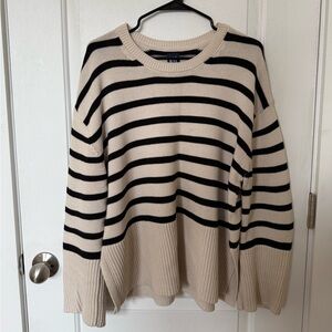 GAP 24/7 Split-Hem Striped Crewneck Sweater Size M